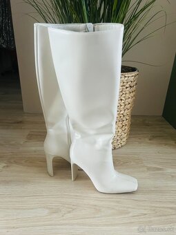 KRÁSNE ČIŽMY značky ZARA, PC 70 EUR - 5
