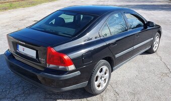 Volvo S60 2,4T AWD - 5