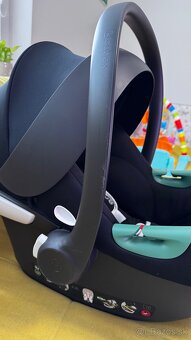 Autosedačka Cybex Aton B2 i-Size + Base One - 5