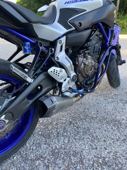 Yamaha MT07 - 5