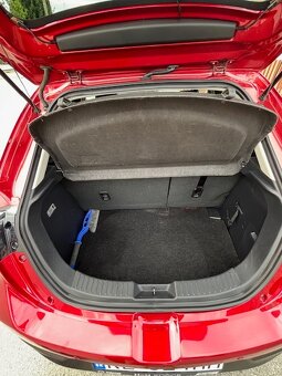 MAZDA 2 - 5