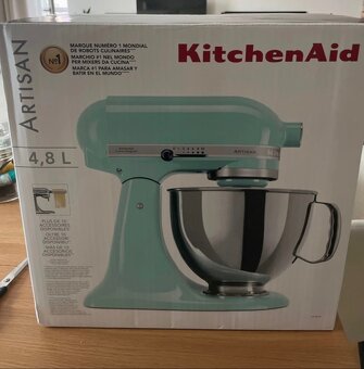 Kitchenaid Artisan mixer - 5