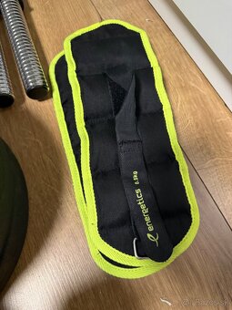 Predám kompletnú sadu a posiňovaciu vežu Funfit gym&fitness - 5