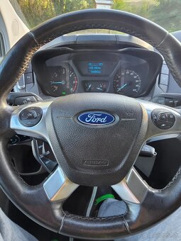 Ford Tourneo Custom - 5