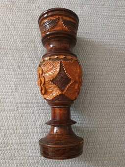 Drevená vyrezávaná váza na sušené kvety - 5