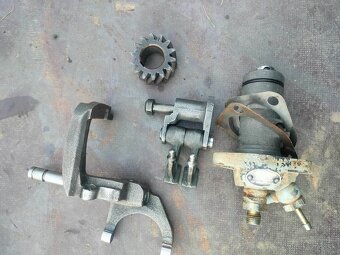 motor HATZ ES 75 -- náhradní díly - 5