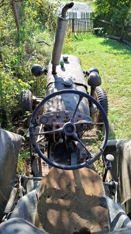 Predám ZETOR 25, funkčný s príslušenstvom - 5