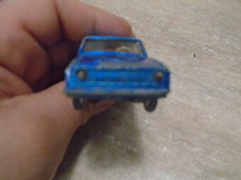 Stará Hračka Volha 24 USSR - 5