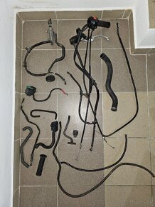 Honda Hornet 1998 neposkodene suciastky - 5