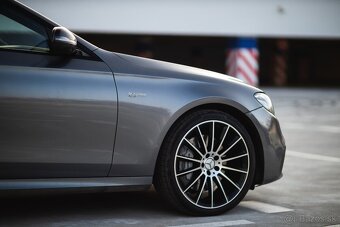 Mercedes-Benz E43 AMG 2017 - 5