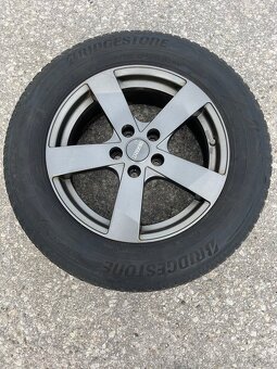 Elektróny Toyota 225/65 R17 - 5