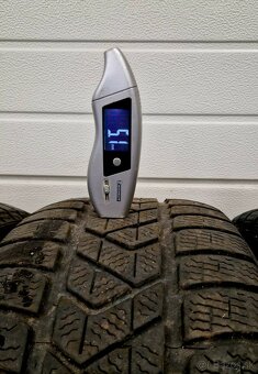 245/50r18 Pirelli Winter SottoZero 3 RunFlat - 5