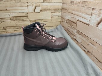 Nike 38 - dievčenské fialové topánky - 5