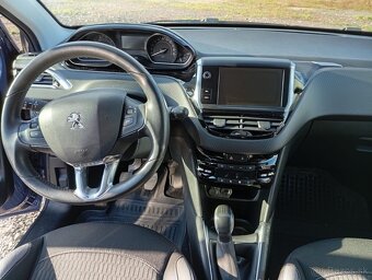 🚗 Peugeot 208 • 1.2 Benzín • 2016 • IBA 27 126 km - 5