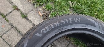 Celoročné Vredestein Quatrac Pro 235/50/19 99V - 5