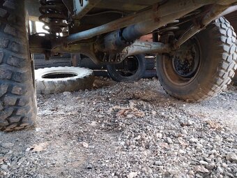 Predám Unimog 404 – vojenský špeciál, ročník 1967 - 5