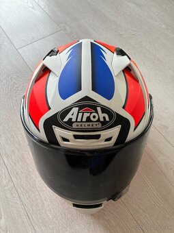 Helma Airoh Valor - 5