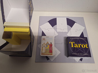 Tarotové karty - karty, podložka + knižka - 5