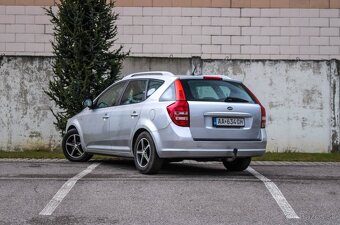 Kia Cee´d SW 1.4 CVVT 16V LX - 5