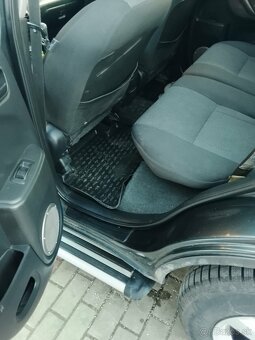 Toyota rav4 2.0 d4d 85kw - 5