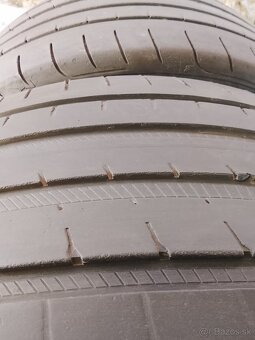 Predám letné pneu 275/35r22 - 5