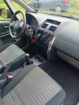 Suzuki  SX4 - 5