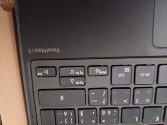 ACER travelmate B3 11.6" + obal - 5