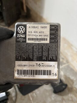 Predám rôzne diely na Passat b6 - 5
