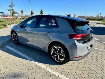 Predám VW ID.3 PRO 58kWh, r.v. 2022 - 5