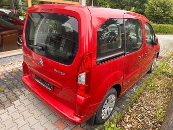 Predám Citroen Berlingo 2011 1.6i 88kw naj.189000km - 5