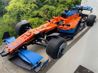 LEGO Technic 42141 - 5