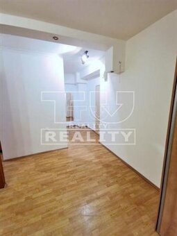 Byt 1 izbový, Prešov, šir. centrum, 4. posch., 37 m2 - 5