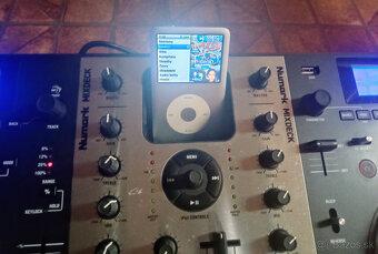 Numark Mixdeck - 5