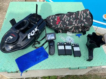 Boatman zavážecí lodička ACTOR PRO s GPS, ECHOLOTEM 10Ah bat - 5