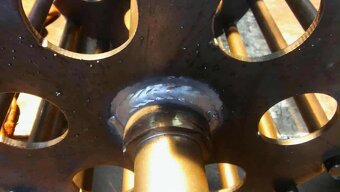 HĽADÁM  PRÁCU ZVÁRAČ CO2 - 5