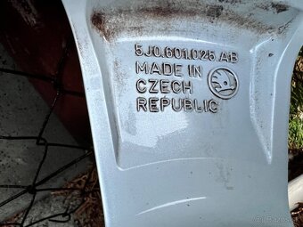 5x100 r15 6J ET43 + letne pneu 195/55r15 - 5