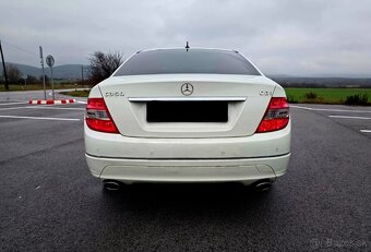 Mercedes C350 - 5