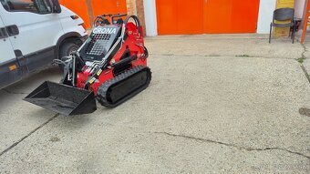 Predám pasovy mini nakladač - 5