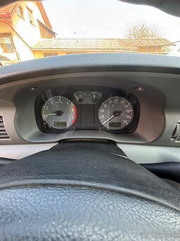 Škoda octavia 1 , 1.6 55kw benzín - 5