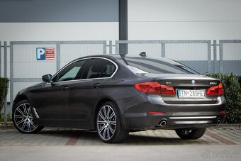 BMW Rad 5 530d xDrive Luxury /AJ NA SPLÁTKY/ - 5