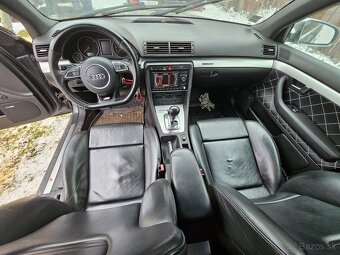 Sedacky Audi RS4 - 5