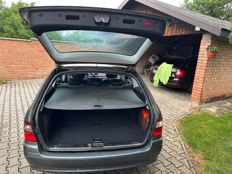 Mercedes-Benz E 220 CDI combi - 5