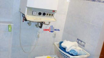 Širšie centrum - 3 Izbový byt Koceľova ul., staršia kompletn - 5