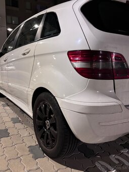 Mercedes-Benz B 180 CDI - 5