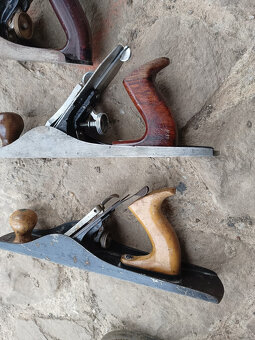 Hoblík,hoblíky,sekera,staré naradie,nebožiec,dlato l35 - 5