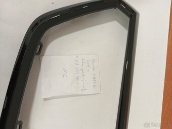 Škoda Kamiq lišta prednej masky - 5