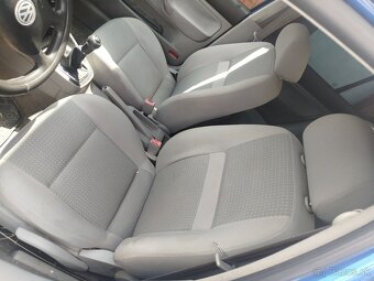 Rozpredám Volkswagen golf 4 1.4 benzín - 5
