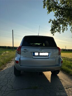 Toyota RAV4 - 5