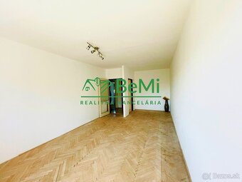 Predaj slnečný 2,5-izbový byt (55 m²) v Prievidzi - 5