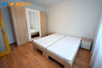 Prenájom 2 izbového bytu Centrum, ul Holubyho - 5